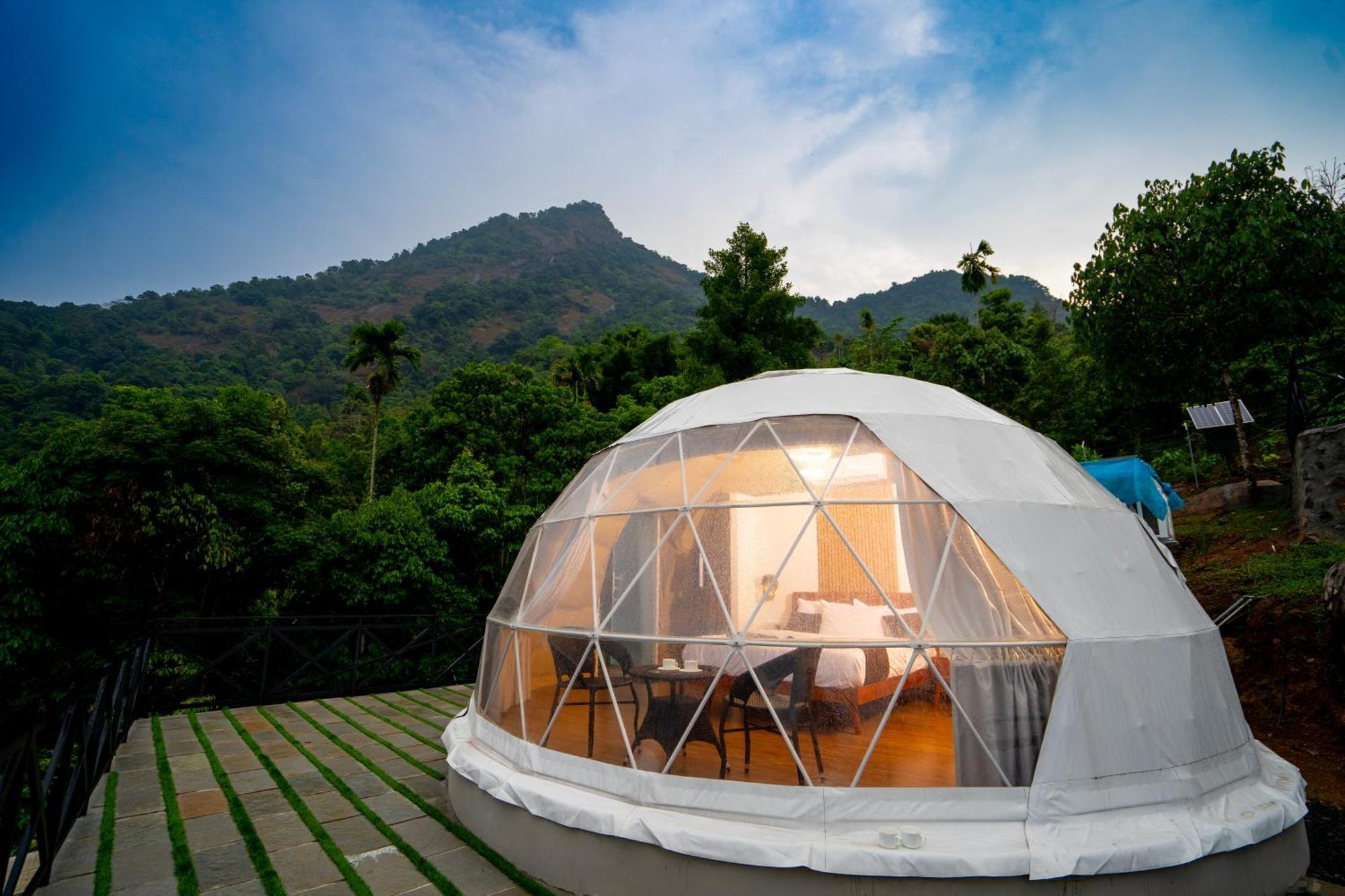 Karimb Resorts Vallikavungal Exteriér fotografie
