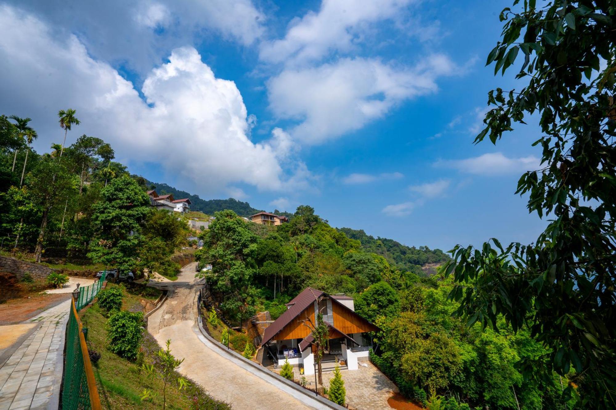 Karimb Resorts Vallikavungal Exteriér fotografie